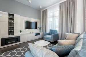 Window Treatments 5 Statement-making yet streamlined, these custom window treatments create visual interest with their rich color and geometric pattern. An ideal choice for homeowners who want window coverings with personality.